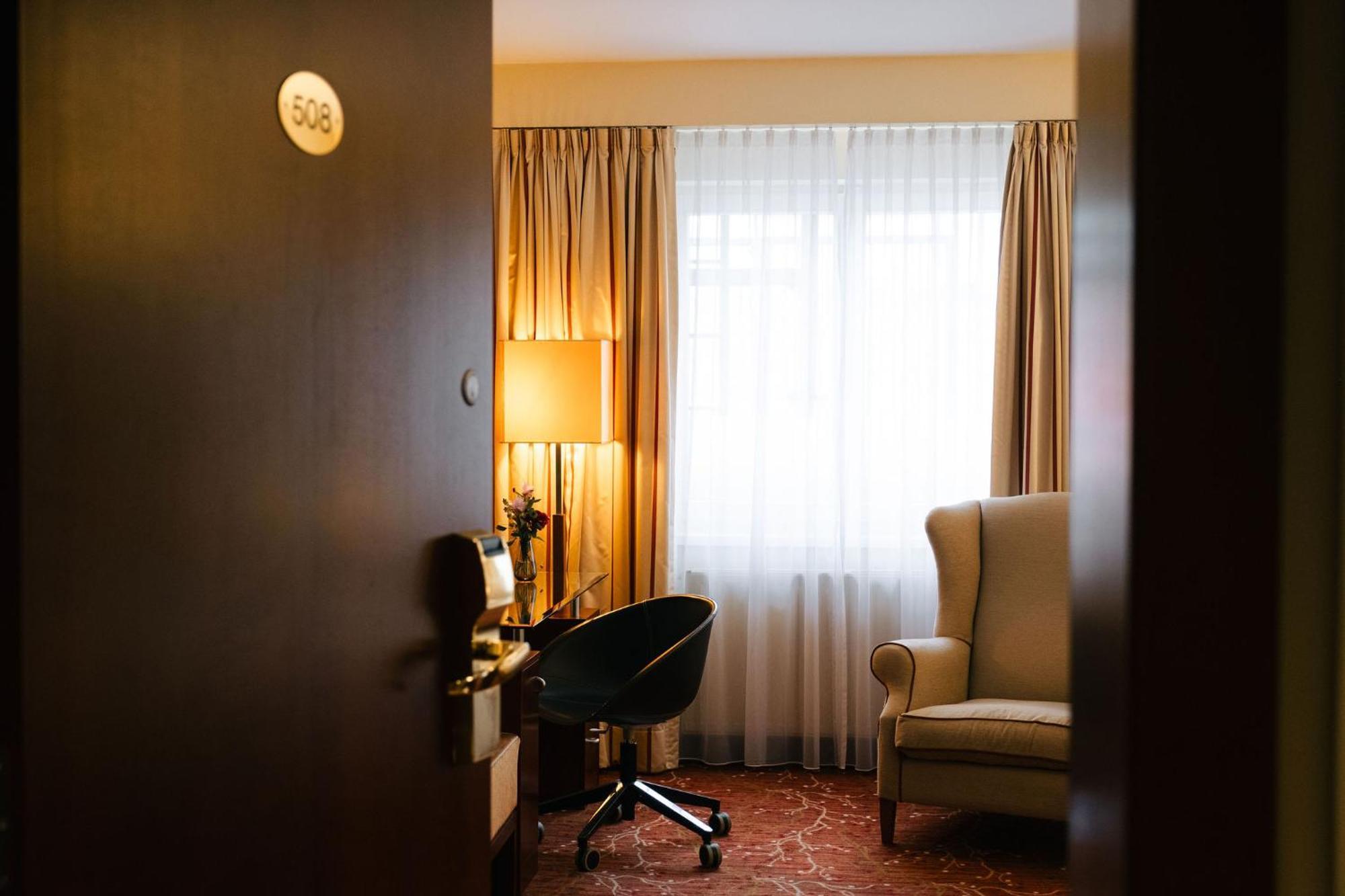 Hotel Kaiserhof Wien Eksteriør bilde